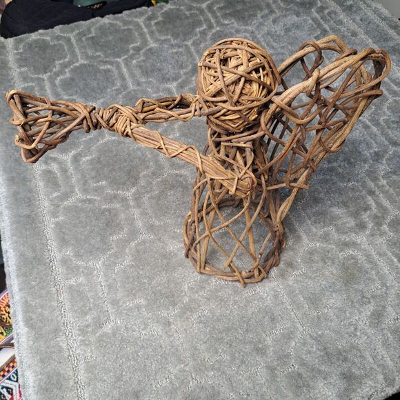 VINTAGE WOODEN TWISTED TWIGS TRUMPETING ANGEL PRIMITIVE STANDING DECOR HANDMADE - Picture 2 of 10